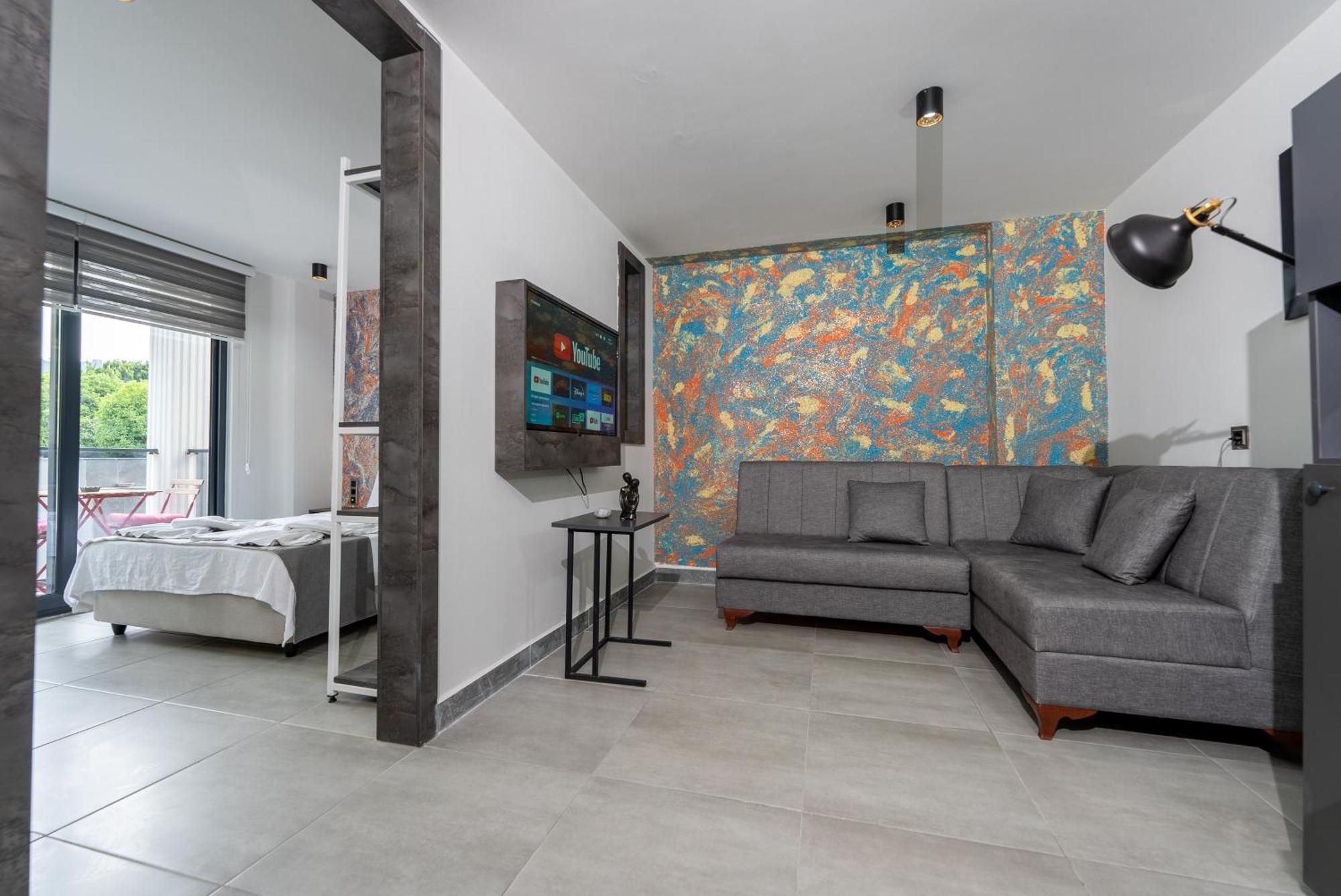 Euronova Hotel & Suites Кемер Екстериор снимка