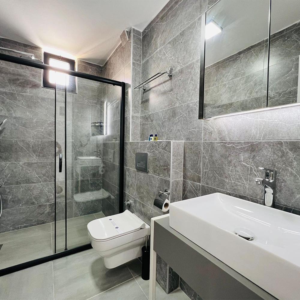 Euronova Hotel & Suites Кемер Екстериор снимка