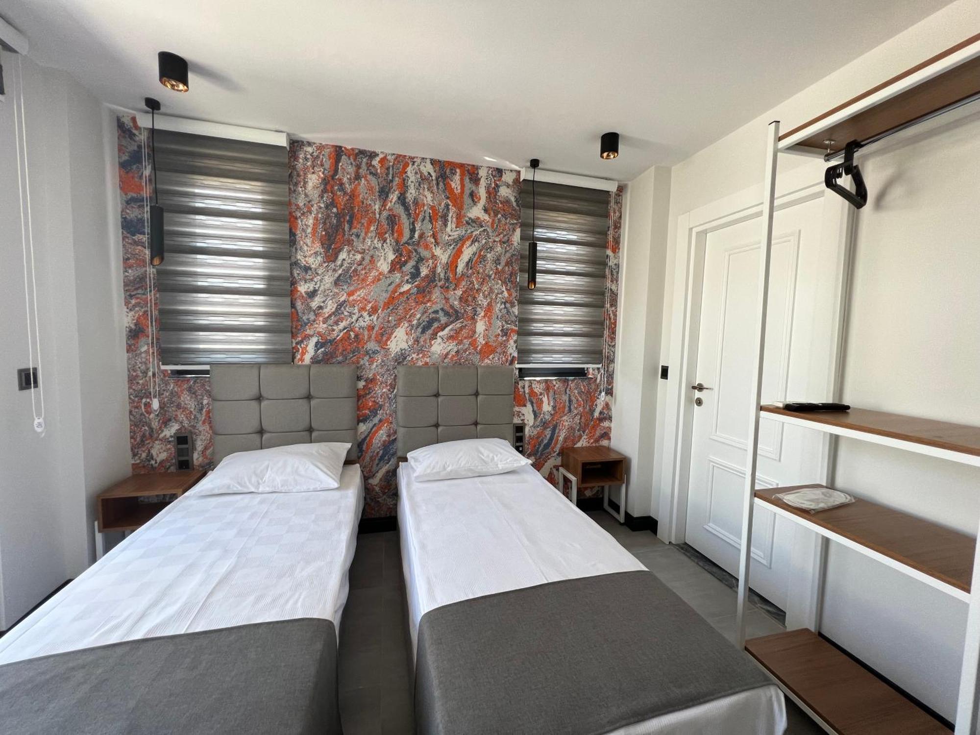 Euronova Hotel & Suites Кемер Екстериор снимка